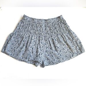 Madewell Floral Cotton Smocked Pull-On Shorts